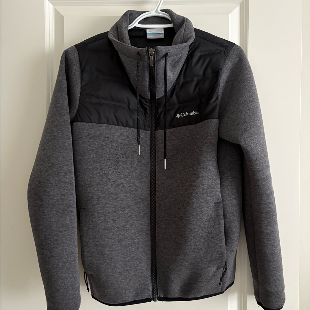 Columbia Women's Gray and Black Utility Jacket